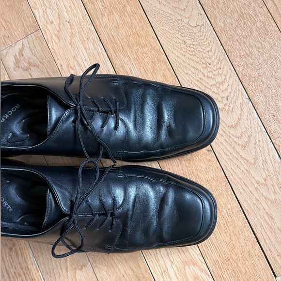 Black Heeled Lace Up Loafers - Picture 3 of 8